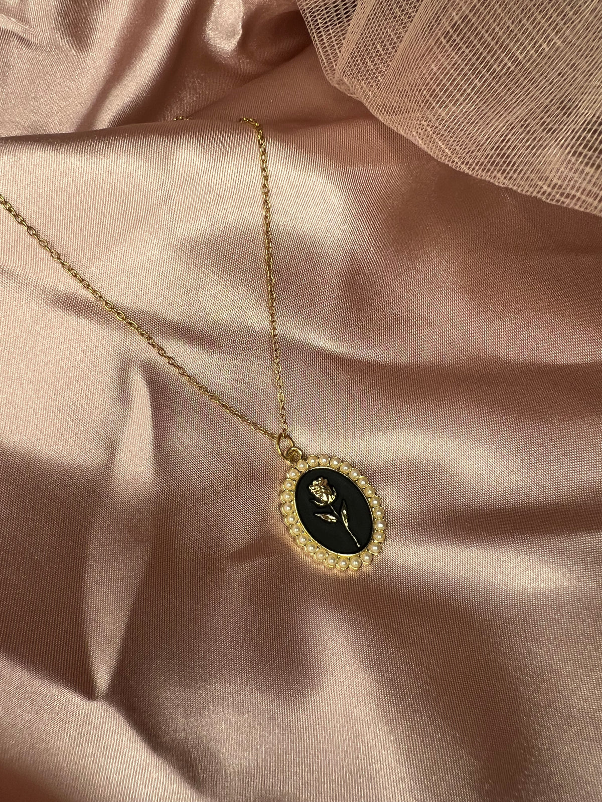 Tulip Golden Plated Oil Drop