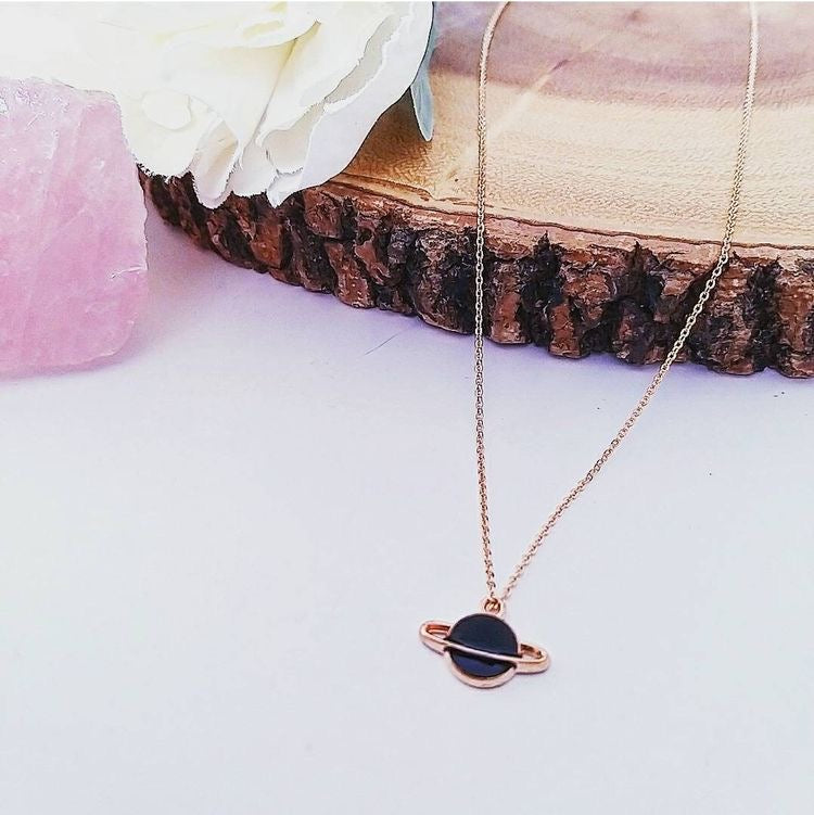 Plante / space pendants